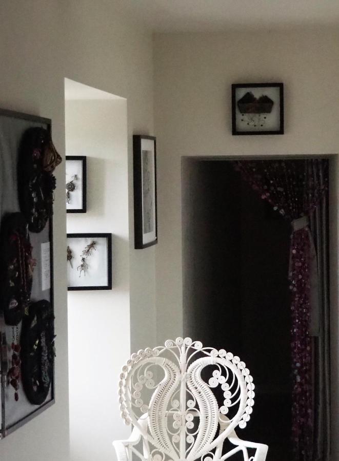 B&B L'Atelier Du Presbytere Saint-Maugan Exteriör bild